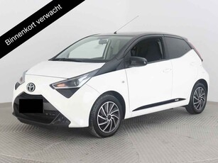 Toyota Aygo 1.0 X-PLAY BI-TONE AUTOMAAT