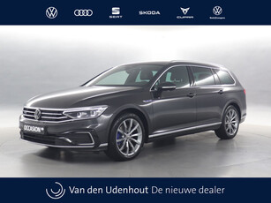 Volkswagen Passat Variant GTE 1.4 TSI eHybrid 218pk PHEV Business / Navigatie / Camera / Leder interieur / Elek. Verstelbare voorstoelen incl Memory