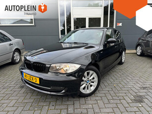 BMW 1-serie 116i Executive *Clima*|Navi|NL Auto|Carplay|Camera|PDC