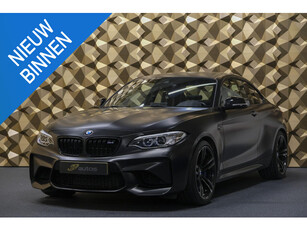 BMW 2-serie Coupé M2 DCT 370pk M-performance uitlaat Harman/Kardon Frozen black wrap Lane assist Camera