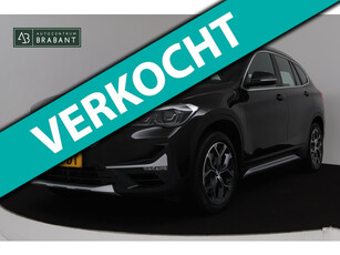 BMW X1 SDrive20i VDL Nedcar Edition Automaat (PANORAMADAK, CAMERA, NAVI, DEALER ONDERHOUDEN)