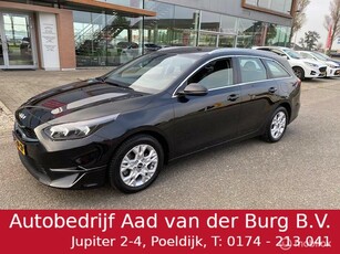 Ceed Sportswagon 1.0 T-GDi DynamicLine Nieuwe model , Ruime stationwagon Navigatie , Camera , Climate & Cruise controle , Parkeerhulp Voorstoelen in hoogte verstelbaar , tot 7 jaar garantie