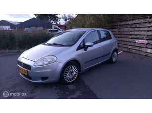 Fiat Punto 1.2 5DEURS AIRCO NIEUW KOPPELING