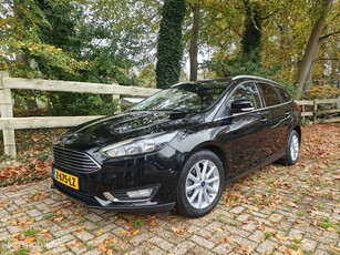 Ford Focus Wagon 1.0 Titanium,Navigatie,Stoelverw.,Carplay