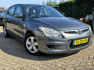 Hyundai i30 1.4i Active Cool 5DRS Airco/Trekhaak