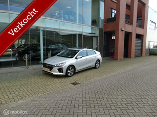 Hyundai IONIQ Premium EV Leder / Schuifdak / VERKOCHT