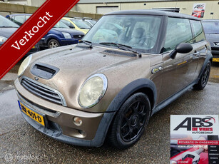 Mini Mini 1.6 One Pepper COOPER UITGEVOERD