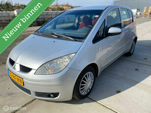 Mitsubishi Colt 1.5 Instyle 2005 automaat nw APK