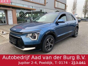 Niro 1.6 GDi PHEV DynamicLine Edition / Plug-in Hybride / volledig elektrisch rijden 65 km hierna Hybride aandrijving / Navi / Camera achter / Parkeerhulp rondom / Stoel & stuur verwarming / Keyless , fab garantie 7 jaar / 150.000km