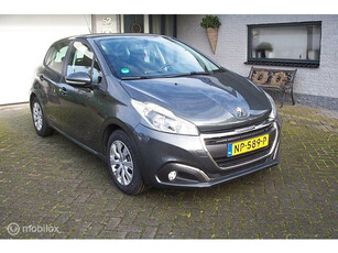 Peugeot 208 1.2 PureTech Blue Lease Executive Airco Cruise!