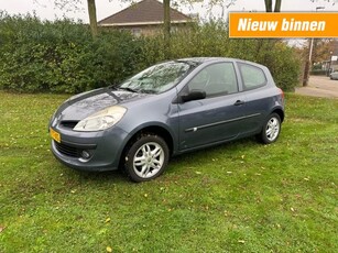 Renault Clio 1.2-16V Expression / Airco isofix