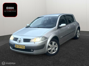 Renault Megane 1.6 3eEIG XENON CLIMA CRUISE TREKHAAK MFSTUUR