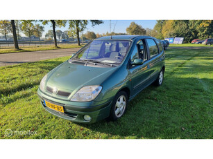 Renault Scenic 1.6-16V Dynamique