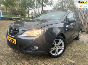 Seat Ibiza ST 1.4 Reference/2e eigenaar/nap/airco/trekhaak/apk/rijd schakelt perfect/inruilen is mogelijk