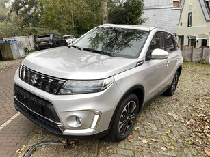 Suzuki Vitara 1.4 Boosterjet Style Smart Hybrid