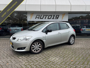 Toyota Auris 2.0 D-4D Luna Business