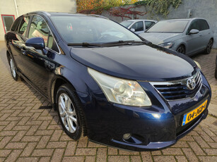 Toyota AVENSIS Wagon 1.8 VVT-i Comfort