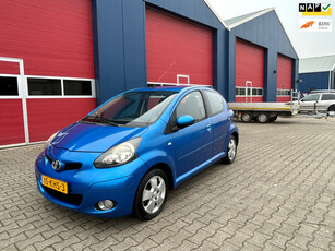 Toyota Aygo 1.0-12V Dynamic Blue Airco