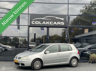 Volkswagen Golf 1.6 Comfortline Business