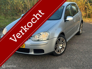 Volkswagen Golf 1.6 FSI Sportline