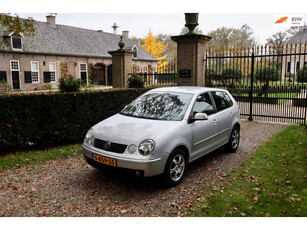 Volkswagen Polo 1.4 Highline | DISTRIBUTIE RECENT GEDAAN | 5 DEURS