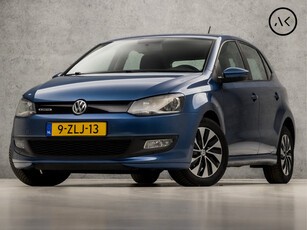 Volkswagen Polo 1.4 TDI Sportline (NAVIGATIE, CRUISE CONTROL, LM VELGEN, SPORTSTOELEN, PARKEERSENSOREN, BLUETOOTH, ARMSTEUN, NIEUWSTAAT)