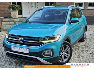 Volkswagen T-Cross1.0 TSI Style Business/Higline Camera Afn. Trekhaak zeer luxe auto