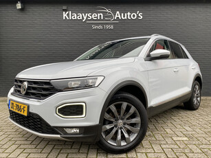 Volkswagen T-Roc 1.5 TSI Sport | 1e eigenaar | dealer onderhouden | panoramadak | apple carplay | wit metallic | digitale cockpit