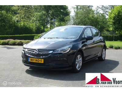 Opel Astra 1.0 Online Edition