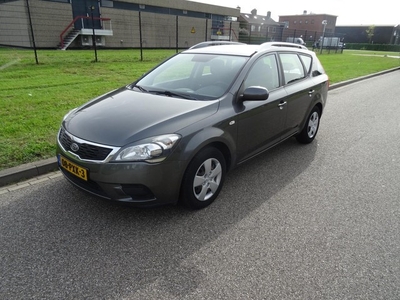 Kia Cee'd 1.4 CVVT X-tra