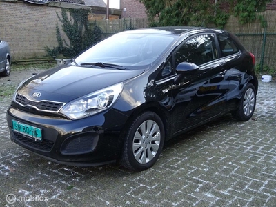 Kia Rio 1.4 CVVT Comfort Pack Airco / LM / 99.687 KM