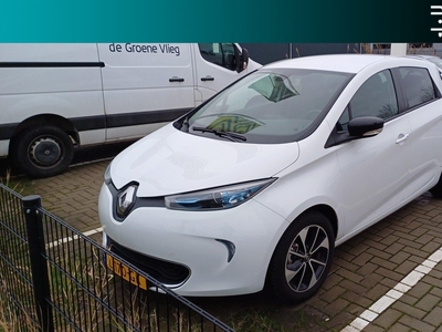 RENAULT ZOE R90 Intens 41 kWh (Koopaccu) | NAVIGATIE | CAMERA | PARKEERSENSOREN | KEYLESS | CLIMATE CONTROL