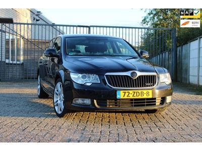 Skoda Superb 1.6 TDI Greenline Comfort Clima, Cruise!