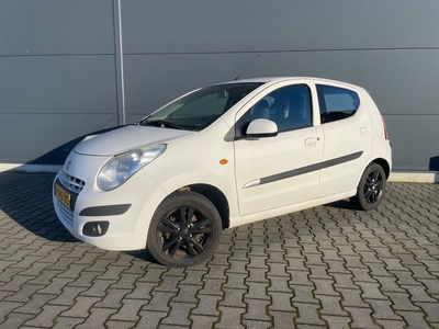 Suzuki Alto 1.0 Exclusive bouwjaar 2010 ( nw apk )