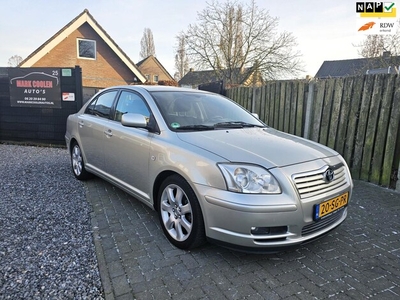 Toyota Avensis Benzine