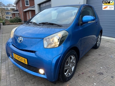 Toyota iQ Benzine