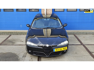 Alfa Romeo 147 2.0 T.Spark Distinctive *airco*