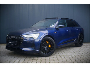 Audi e-tron 50 quattro S edition 71 kWh | Head-Up Display | Panoramadak | Bang & Olufsen | Camera | Ambiance Verlichting | Memory Seats | Black Line | Keyless | Matrix LED | Luchtvering | BTW | Leer | Stoelverwarming | B&O |