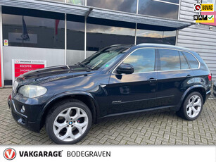 BMW X5 XDrive48i High Executive / YOUNGTIMER / full options