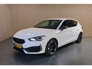 CUPRA Leon 1.4 e-Hybrid Essential - Apple carplay/Android Auto - Stuurverwarming