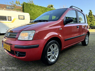 Fiat Panda 1.2 Emotion Automaat / Nieuwe Apk