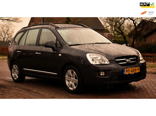 Kia Carens 2.0 CVVT X-ecutive met Airco en Trekhaak!