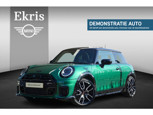 MINI 3-deurs Cooper C John Cooper Works Uitvoering | Pakket XL | 18 inch JCW Lap Spoke 2-tone | Glazen panoramadak | Elektrisch verstelbare stoelen