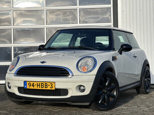 MINI Mini 1.4 One 96pk | Airco | Bekerhouders | Elek. ramen | 17 inch lichtmetalen velgen | Radio-CD/Aux | Zeer nette auto!