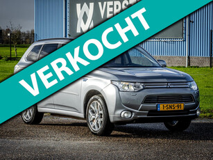 Mitsubishi Outlander 2.0 PHEV Instyle|Trekhaak|Camera|Schuifdak|Leder