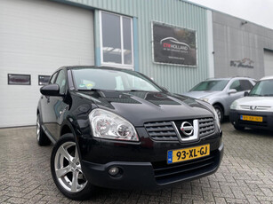 Nissan Qashqai 1.6 Acenta Climate|Panoramadak|Nieuwe APK!