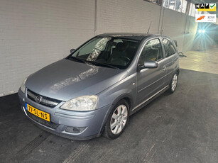 Opel Corsa 1.2-16V Silverline