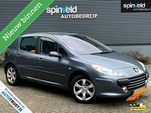 Peugeot 307 1.6-16V Premium BJ`07 NAP NL Climate Cruise Trekhaak