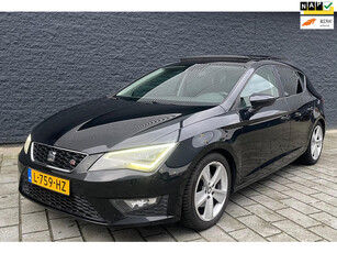 Seat Leon 1.4 TSI FR Panorama/Leer/Led/Sport mode