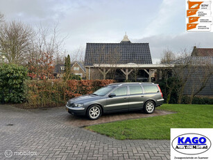 Sportieve Volvo V70 2.5 T Geartronic Titanium Edition! 2004